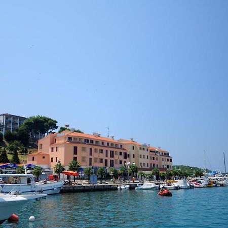 Maistra Select Riva Apartments Vrsar Konforlar fotoğraf