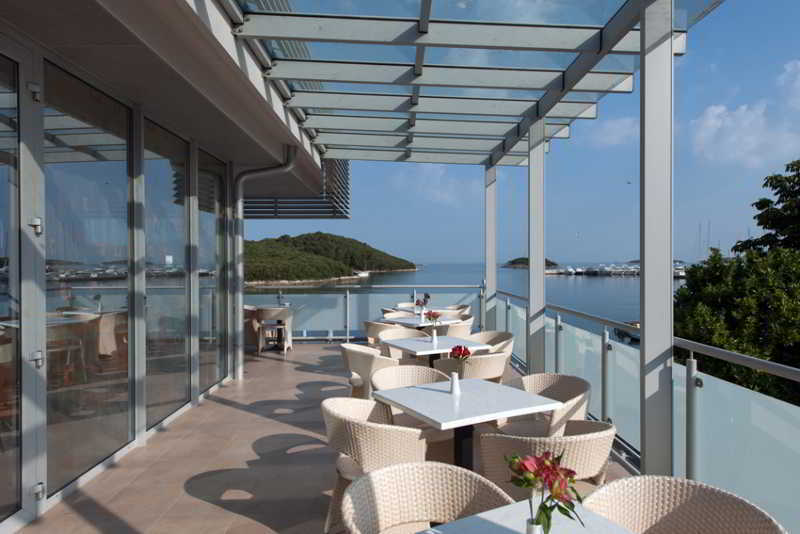 Maistra Select Riva Apartments Vrsar Dış mekan fotoğraf