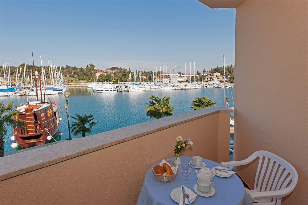 Maistra Select Riva Apartments Vrsar Dış mekan fotoğraf