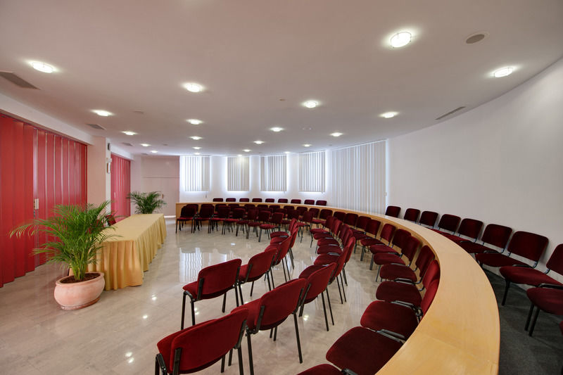 Maistra Select Riva Apartments Vrsar Dış mekan fotoğraf