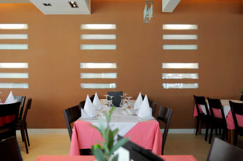 Maistra Select Riva Apartments Vrsar Dış mekan fotoğraf