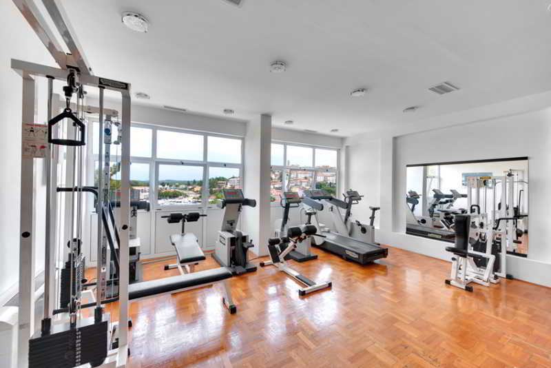Maistra Select Riva Apartments Vrsar Dış mekan fotoğraf